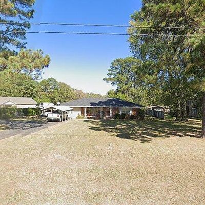 1450 N Dickinson Dr, Rusk, TX 75785