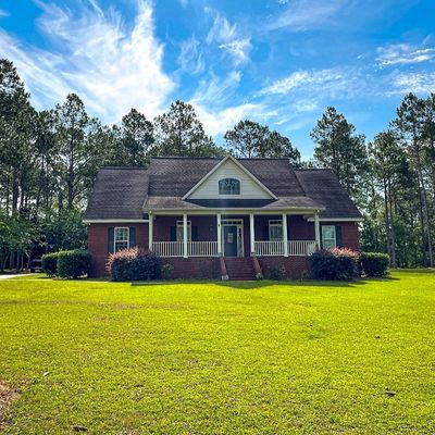 146 Shadowood Dr, Moultrie, GA 31768