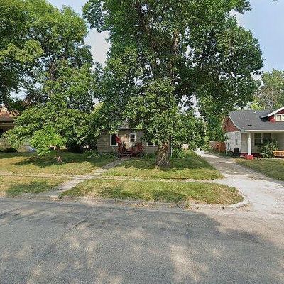 214 4 Th St Se, Barnesville, MN 56514