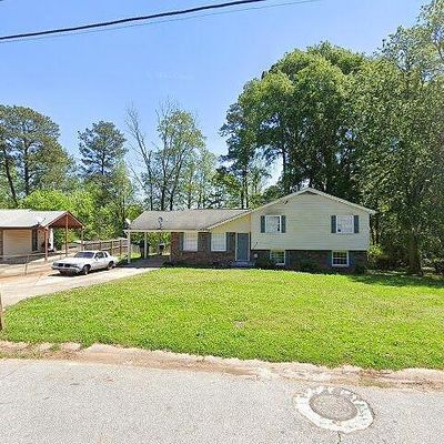 2819 Shelley Ln, Ellenwood, GA 30294