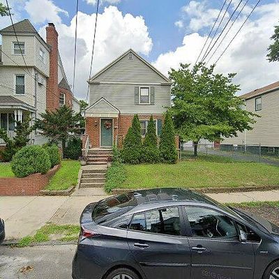 39 E 37 Th St, Bayonne, NJ 07002