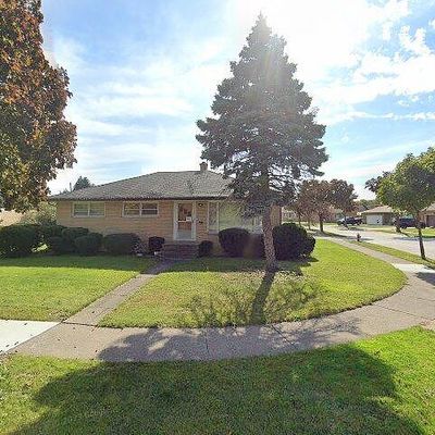 4153 Rabbit Run Dr, Cleveland, OH 44144