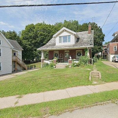 419 Locust Ave, Washington, PA 15301