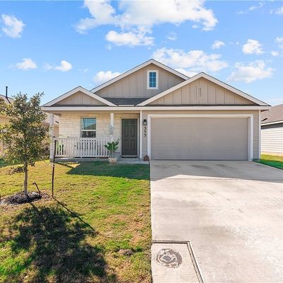 353 N Kowald Ln, New Braunfels, TX 78130