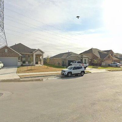 5118 Village Park, Marion, TX 78124