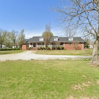 707 Jackson St, Mountain View, AR 72560