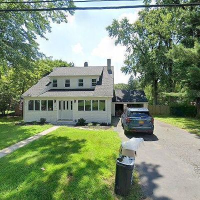 71 Parkview Dr, Hillsdale, NJ 07642