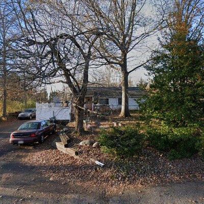 72 Midland Rd, Newtown, PA 18940