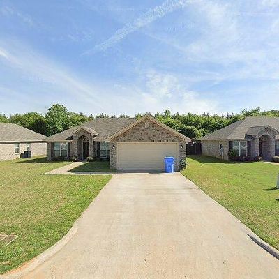 584 Sunset Dr, Prattville, AL 36067