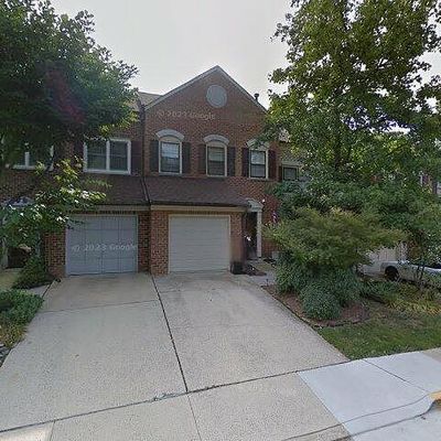 5875 Woodfield Estates Dr, Alexandria, VA 22310