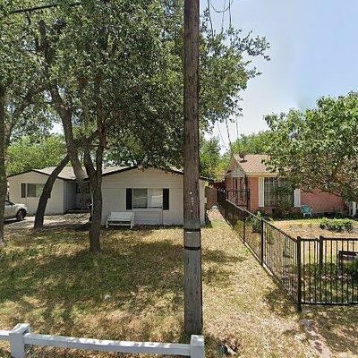 907 Zachry Dr, San Antonio, TX 78228