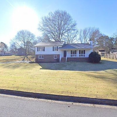 926 N Lassetter Cir, Villa Rica, GA 30180