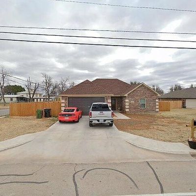 1037 City View Dr, Wichita Falls, TX 76306