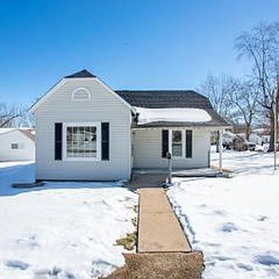 104 N Waller St, Desloge, MO 63601