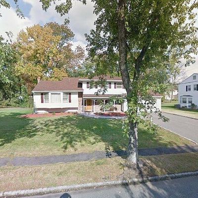 11 Ellis Rd, West Caldwell, NJ 07006