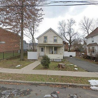 10 Slocum Ave, Englewood, NJ 07631