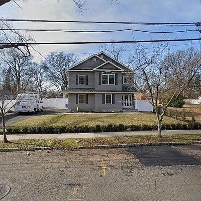 1718 W 4 Th St, Piscataway, NJ 08854