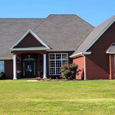 20 Rosewood Ln, Killen, AL 35645