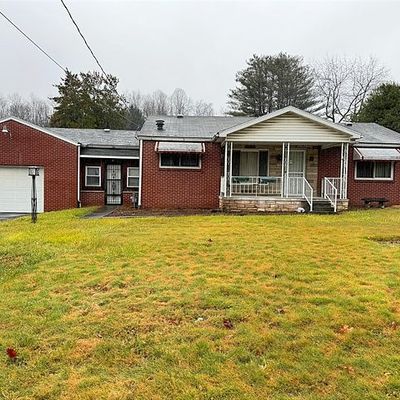 1612 Pleasant Valley Rd, Fairmont, WV 26554