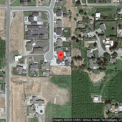 3021 Nw Delcon Dr, East Wenatchee, WA 98802