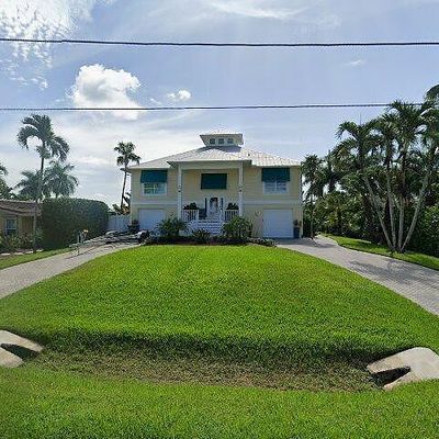 423 San Juan Ave, Naples, FL 34113