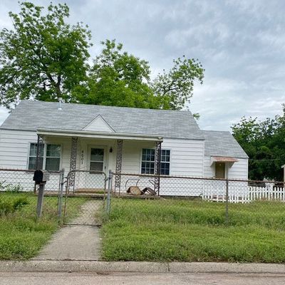 4601 N Willow Ave, Bethany, OK 73008