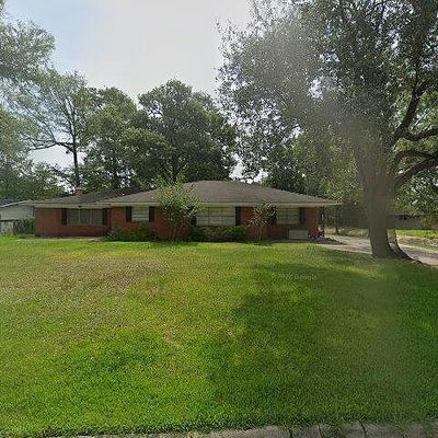 830 Howell St, Beaumont, TX 77706