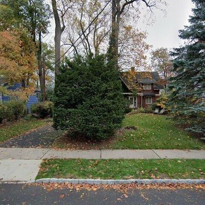 7 Fairmount Ave, Montclair, NJ 07043