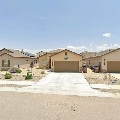 7040 Chaco St, Las Cruces, NM 88012