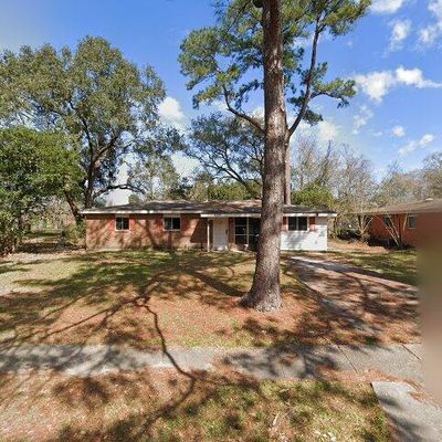 9323 Kingcrest Pkwy, Baton Rouge, LA 70810