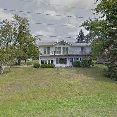 11434 N Shore Dr, Conneaut Lake, PA 16316