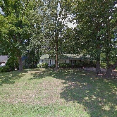 116 Circle Dr, Thomasville, NC 27360