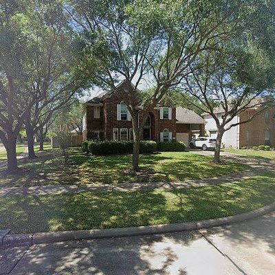 12110 Laurel Ct, Stafford, TX 77477