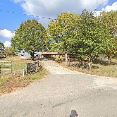 1106 W Long Hills Rd, Benton, AR 72019