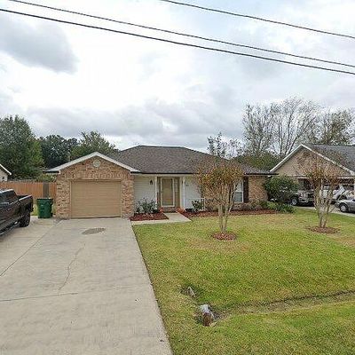 1111 Lee Dr, Thibodaux, LA 70301