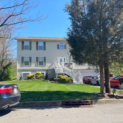 1491 Broadway Rd, North Brunswick, NJ 08902