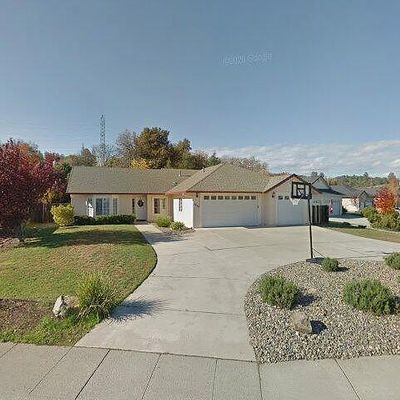 1710 Galway Dr, Redding, CA 96001