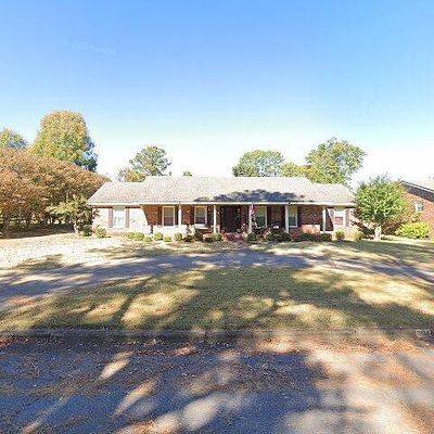 2154 Bower Dr, Florence, AL 35630