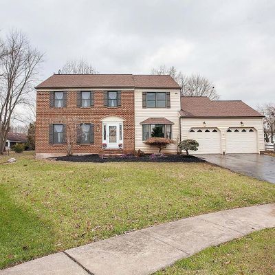 18 Spring House Ln, Norristown, PA 19403