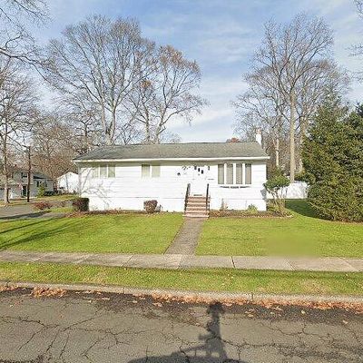 28 Teak Rd, Dumont, NJ 07628