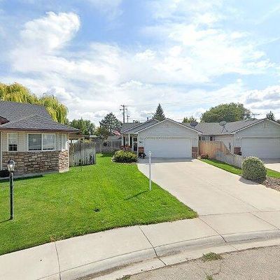 2831 E Pennsylvania Ave, Nampa, ID 83686