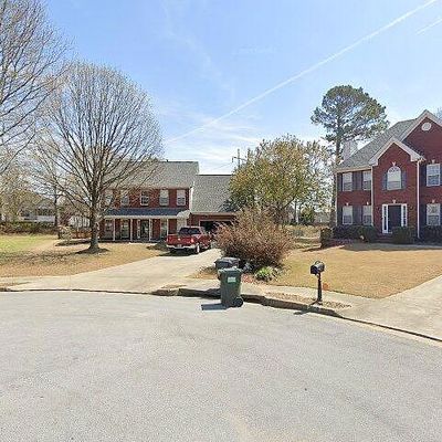 2990 Meadow Gate Way, Loganville, GA 30052