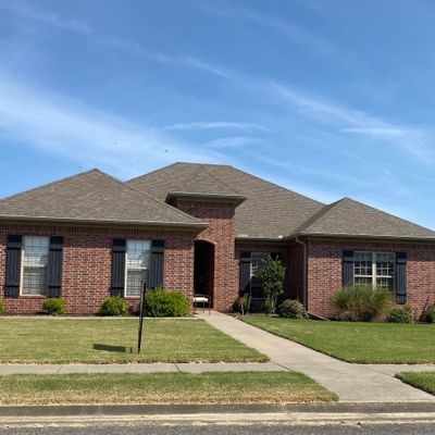 3 Thoroughbred Dr, Vilonia, AR 72173