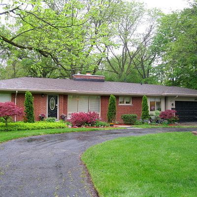 35 Country Club Dr, Olympia Fields, IL 60461