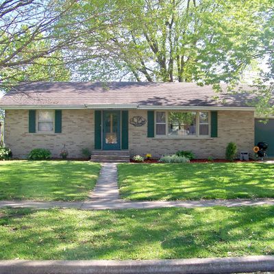 350 W Second South St, Chebanse, IL 60922