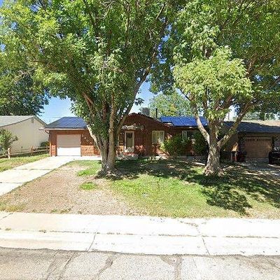 3809 Brookfield Ln, Pueblo, CO 81005