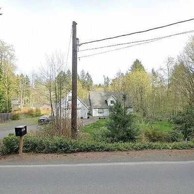 3207 Woods Rd E, Port Orchard, WA 98366