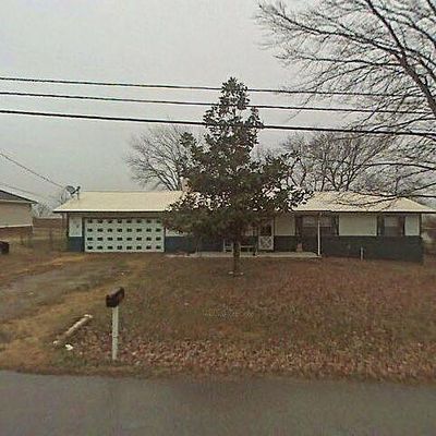 512 Mcknight Ave, West Fork, AR 72774