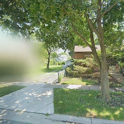 4040 Rose Ave, Lyons, IL 60534