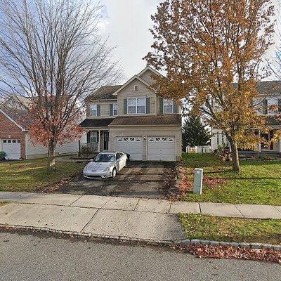 420 Hamilton Dr, Stewartsville, NJ 08886